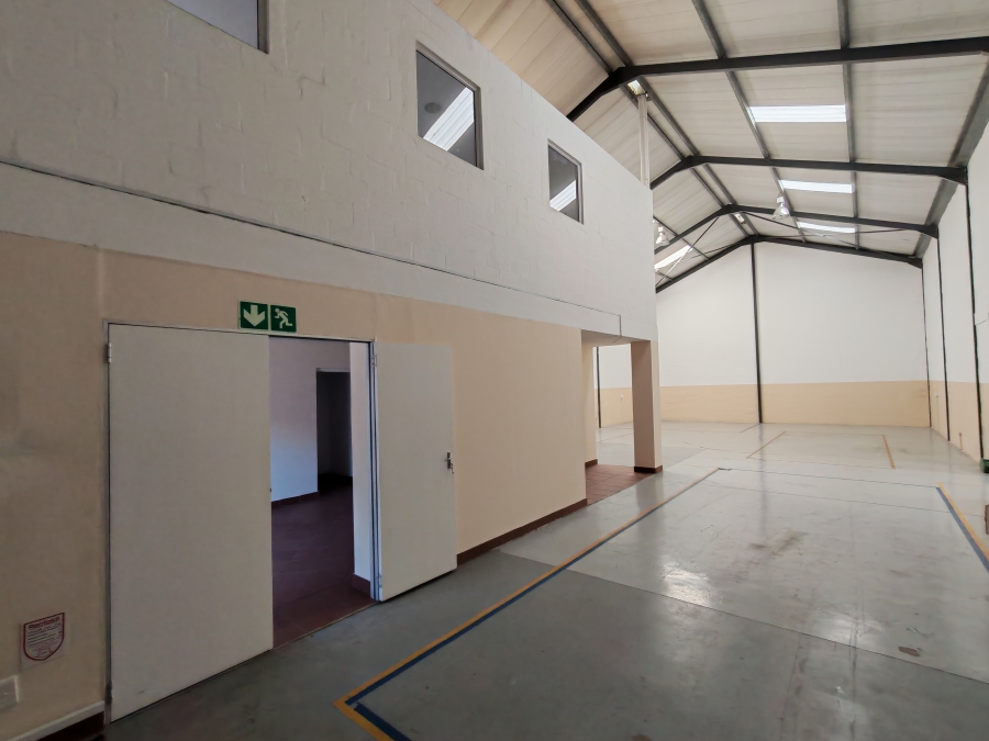 To Let Commercial Property for Rent in Asla Park Western Cape
